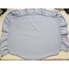 Almofada Branca Assento de Cadeira com Babado (capa + enchimento)