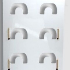 Expositor / SUPORTE PARA CANECAS EM MDF (29X40 CM)