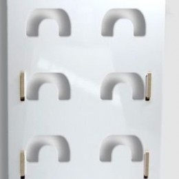 Expositor / SUPORTE PARA CANECAS EM MDF (29X40 CM)