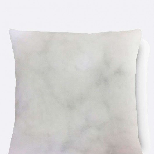 Enchimento 40x40 costurado em TNT com fibra